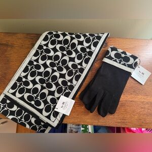 COACH Scarf/Muffler and Gloves NWT